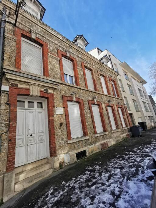 Studio Cosy Au Coeur De Reims Zewnętrze zdjęcie