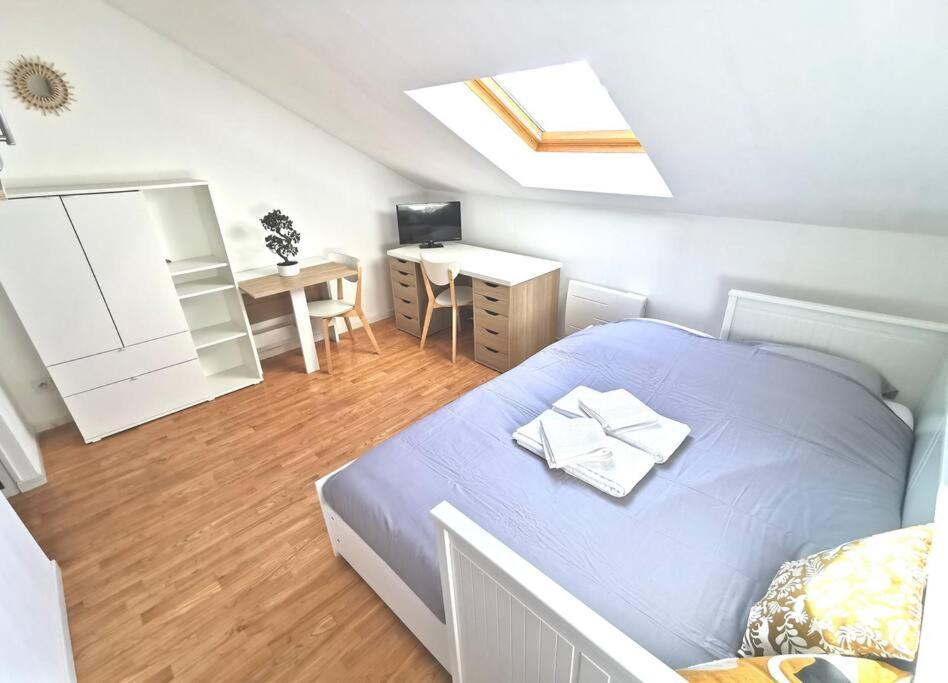 Studio Cosy Au Coeur De Reims Zewnętrze zdjęcie
